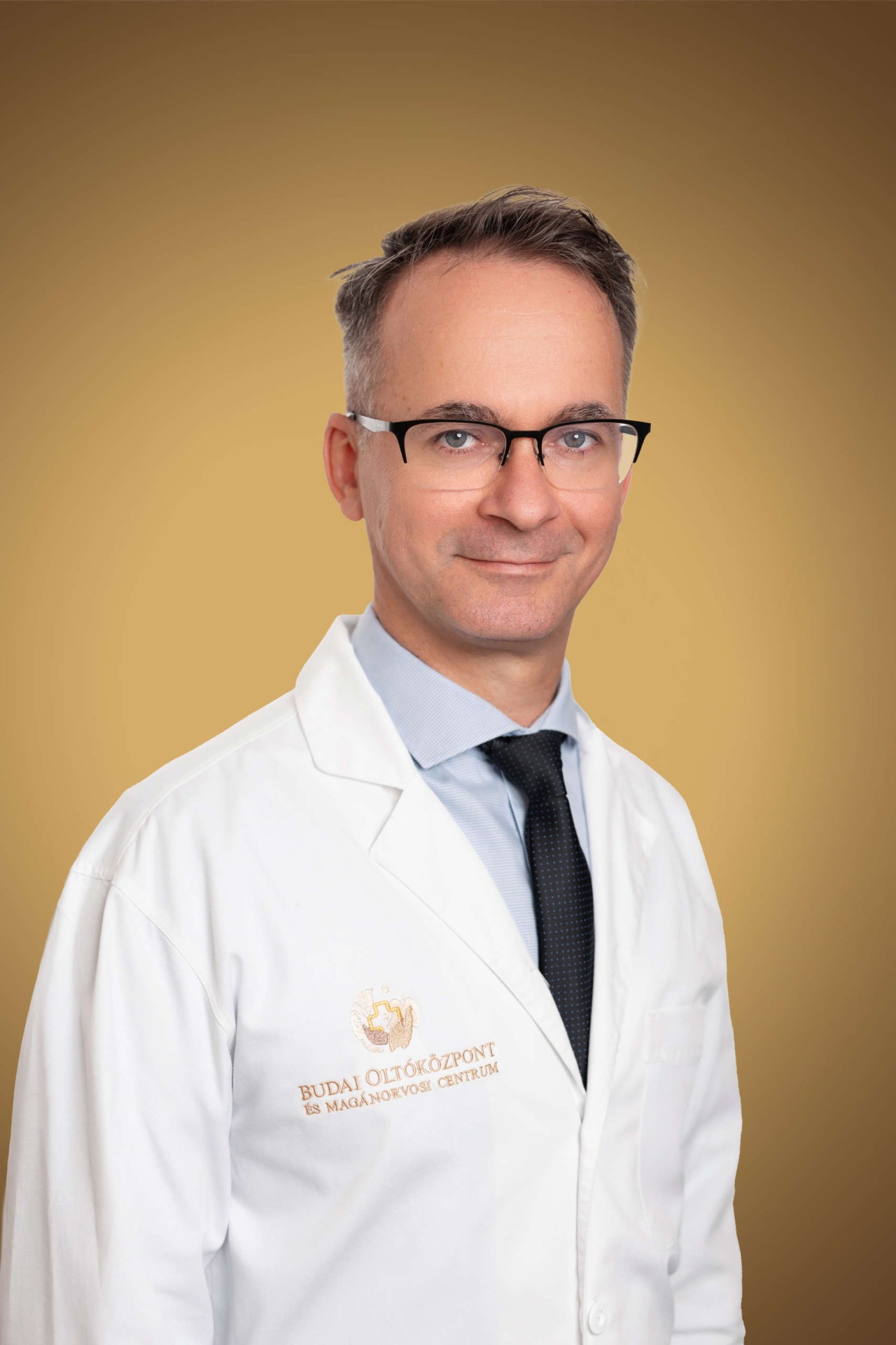 Dr. Deres Péter PhD Belgyógyász és Angiológus főorvos, orvos alezredes