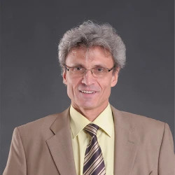 Dr. Tóth Zoltán – Pszichiáter főorvos, pszichoterapeuta